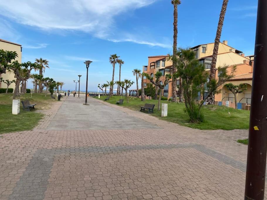 Appartement Renove A 150 M De La Plage Ле-Баркарес Екстер'єр фото